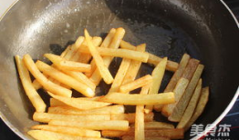 薯条的做法视频,美味家常小食轻松上桌